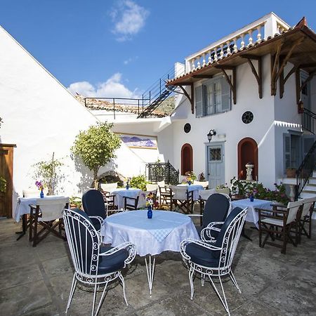 Achilleas Pension Hydra  Exterior photo