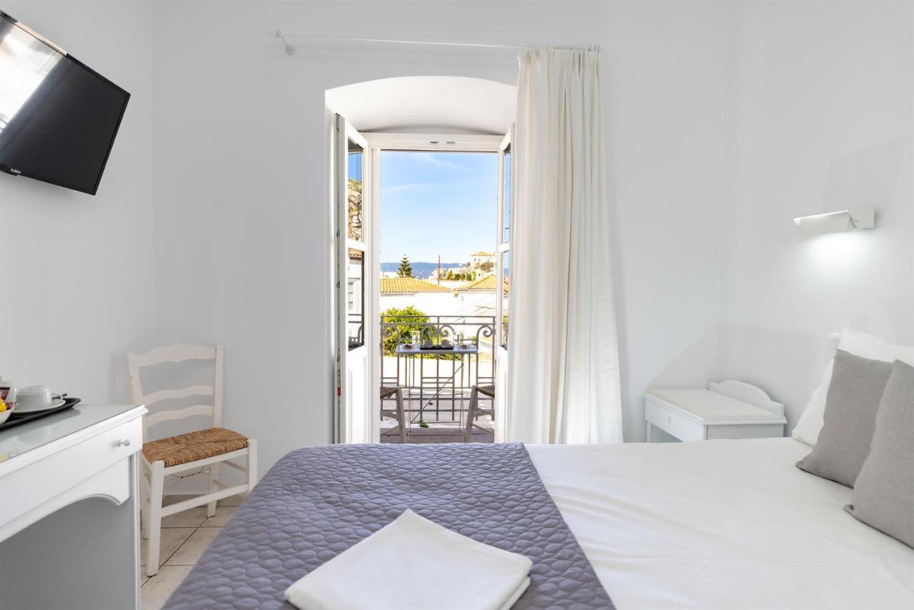 Achilleas Pension Hydra  Exterior photo